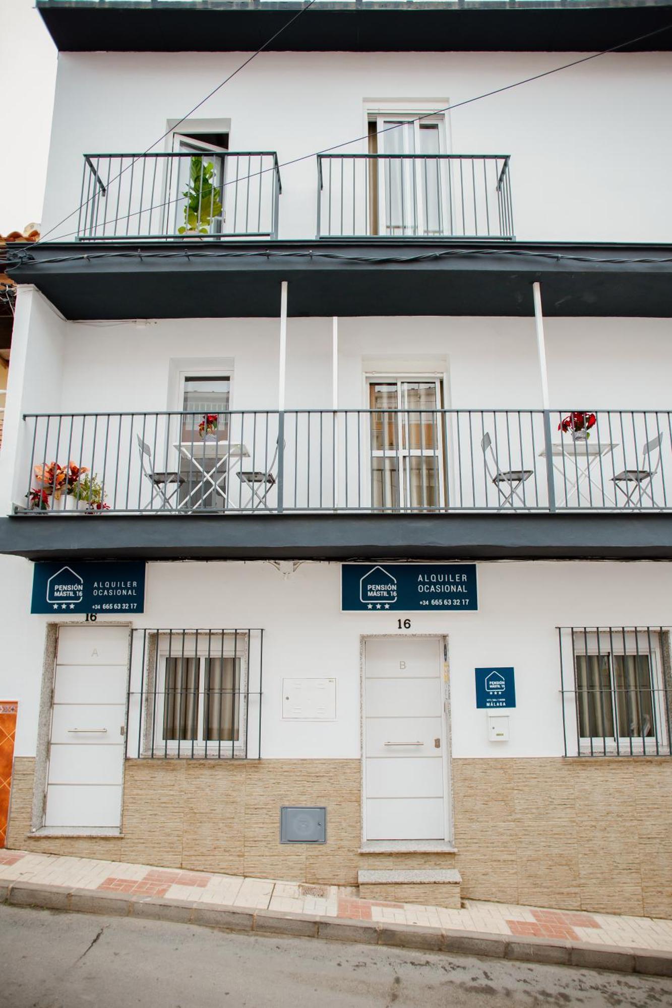 Apartamentos Turisticos Mastil 16 Malaga Exterior photo